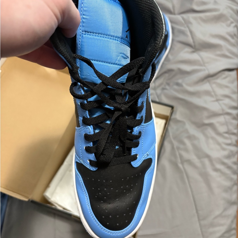 Air Jordan 1   High top size 13 mid toe black with box - Picture 12 of 13
